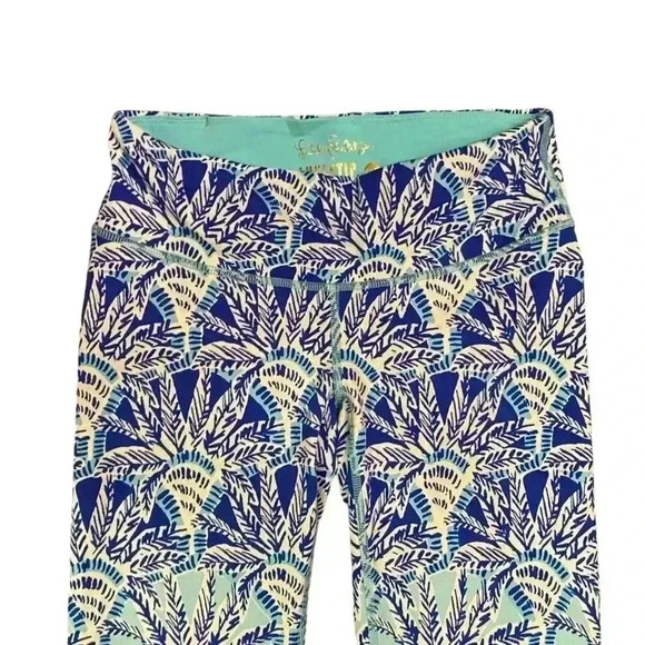 Lilly Pulitzer LUXLETIC UPF 50+ Weekender Whisper Blue Crop Leggings XS - Picture 5 of 9